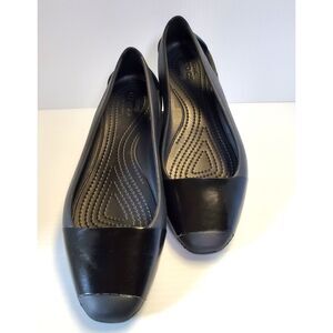 Croc's Sienna Women's Black Flat Size 7
